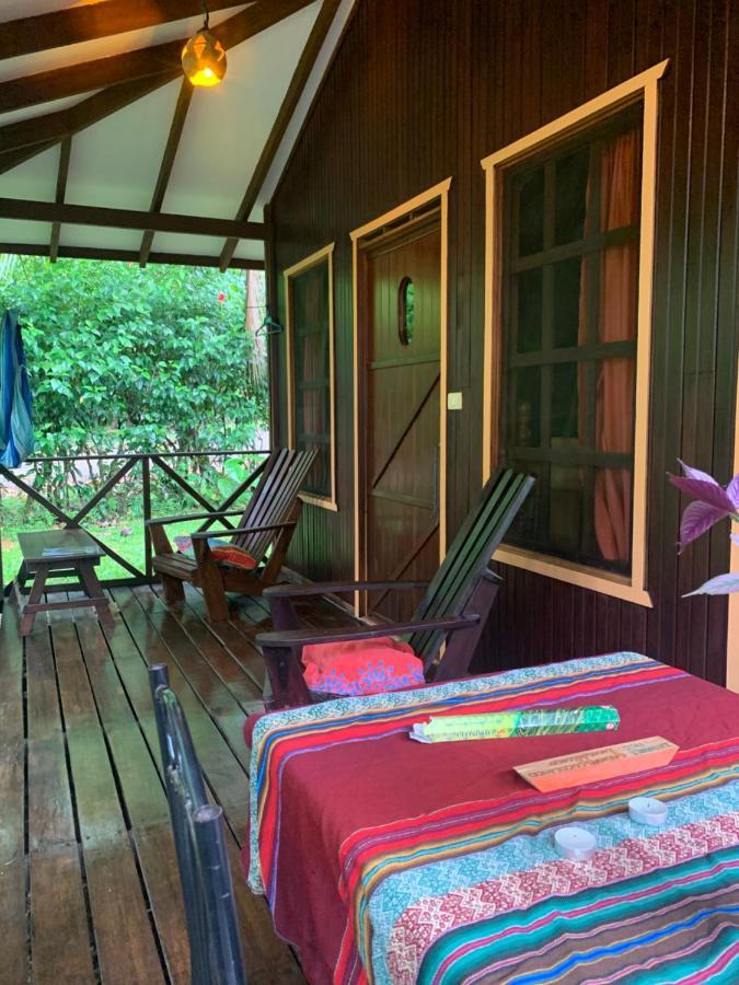Cabinas Coco Lindo Ojochal Buitenkant foto